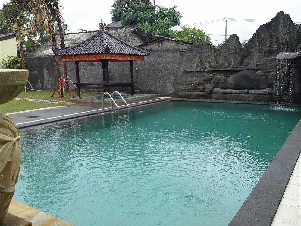 Jimbaran Lestari Hotel & Residence - Spa Esterno foto