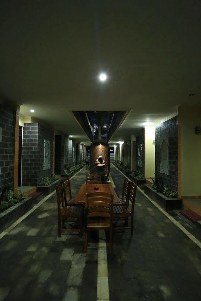 Jimbaran Lestari Hotel & Residence - Spa Esterno foto